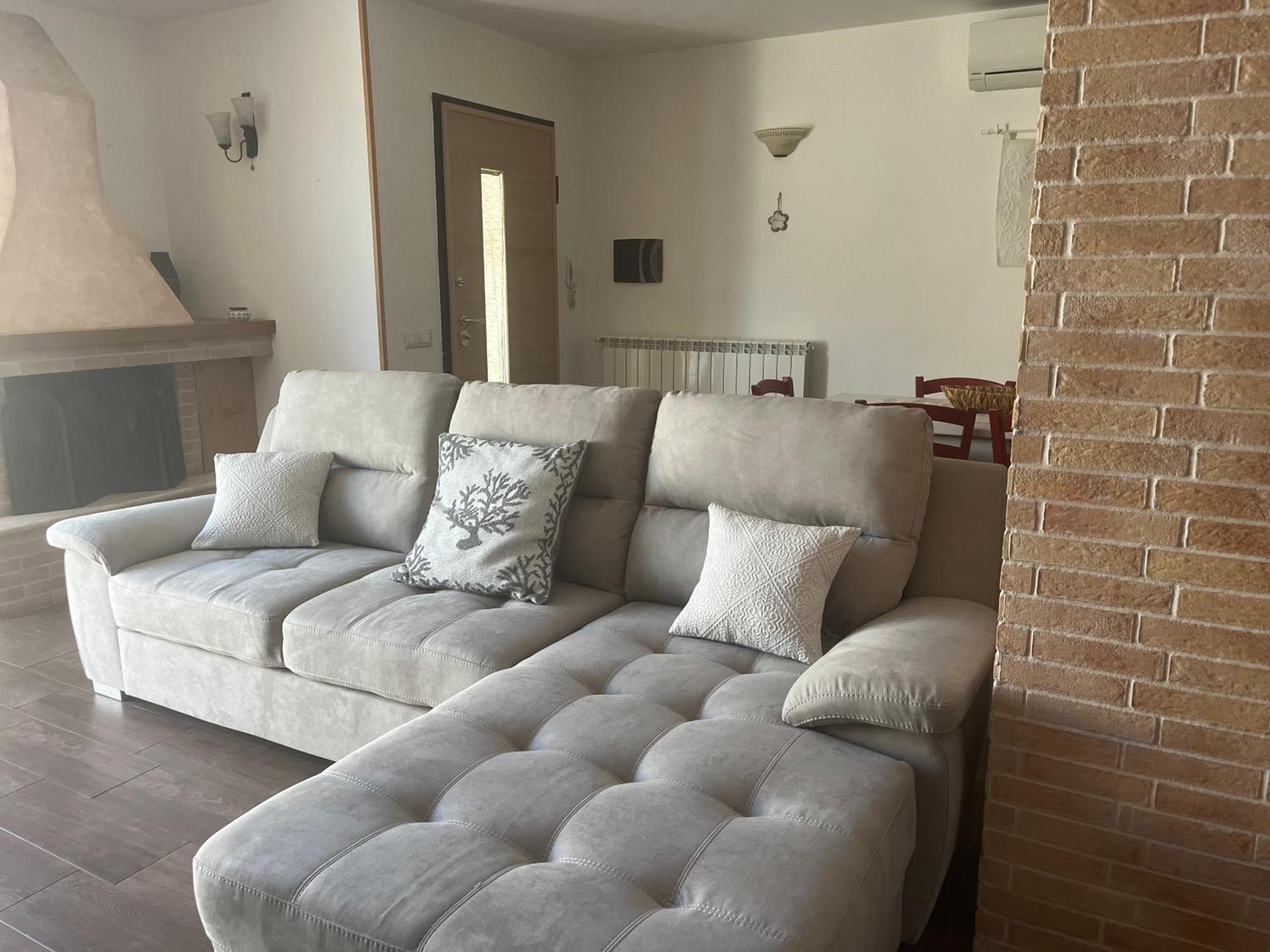L'Essenziale Apartment Porto Torres Exterior photo